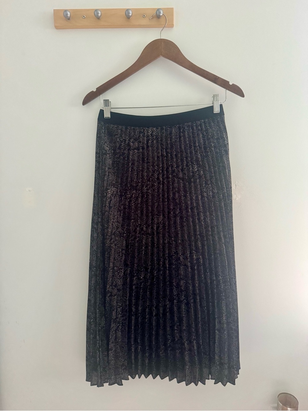 Rails Black Metallic Pleated Midi Skirt